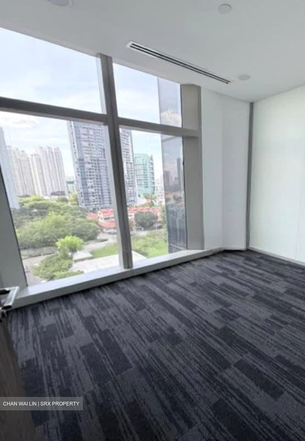 City Square Mall (D8), Office #589654181